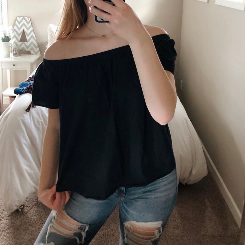 Abercrombie off the shoulder top